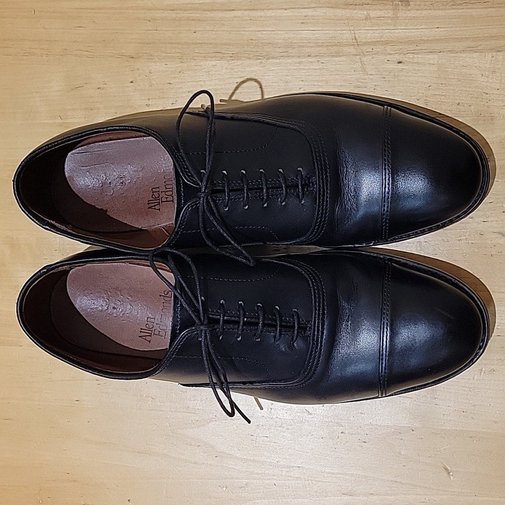 Allen Edmonds Black Leather Oxford Shoes